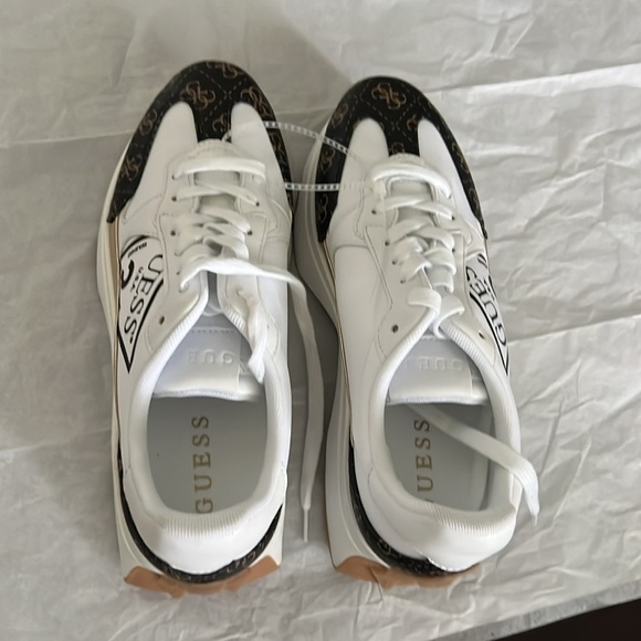 GUESS Calebb Fashion Sneakers - Picture 5 of 11